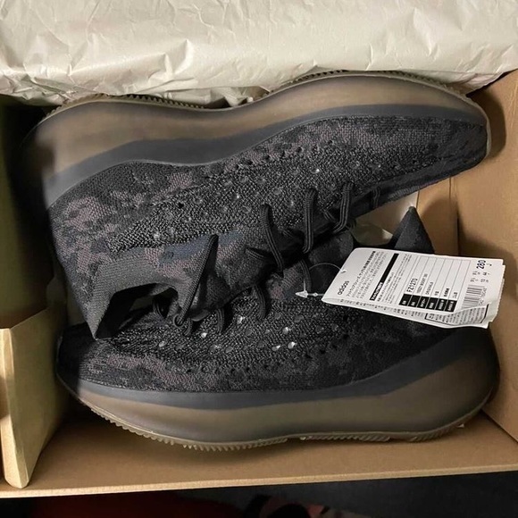 Yeezy 380 DeadStock main image 3